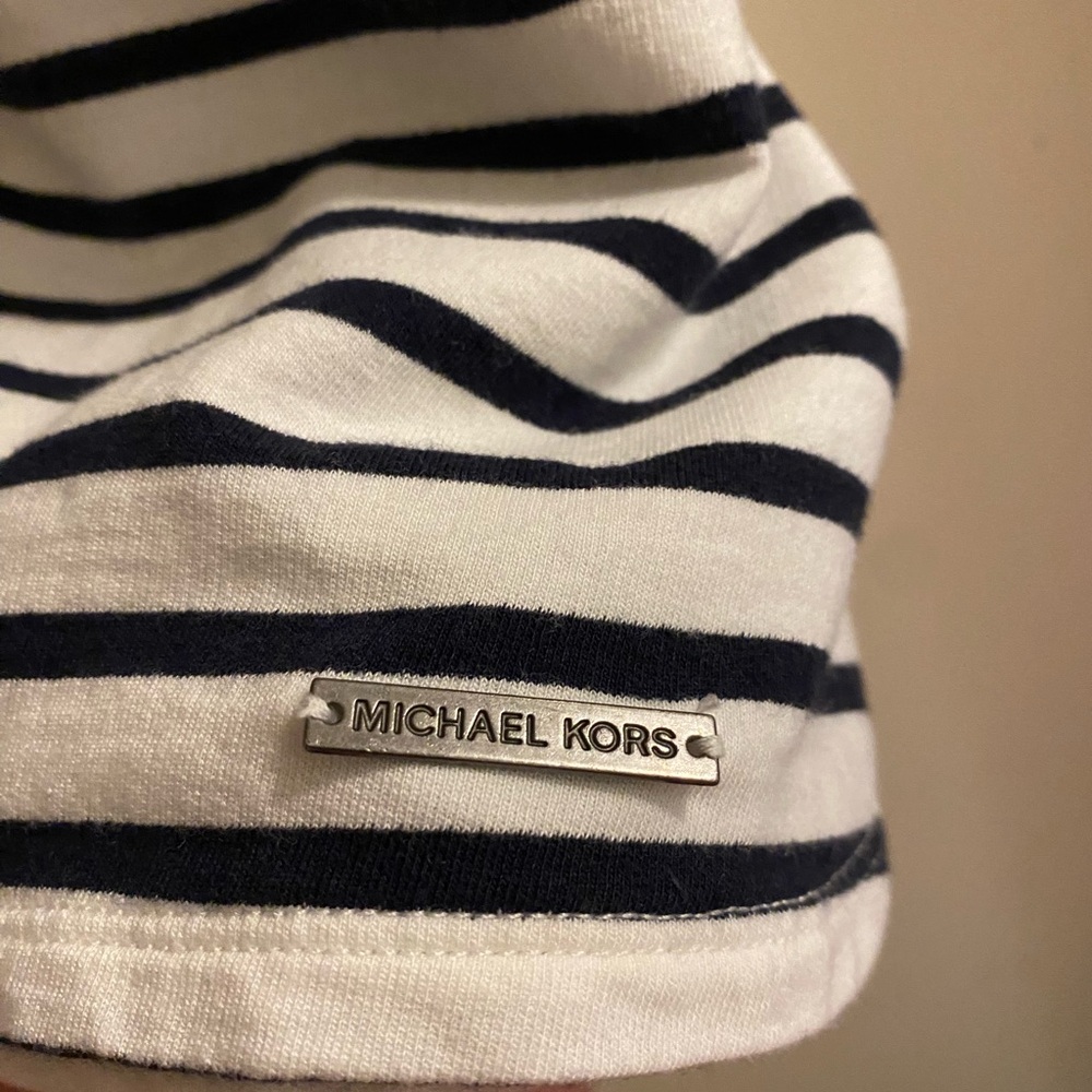 🟢 Clearance- Michael Kors women’s shirt size XL - Picture 3 of 4